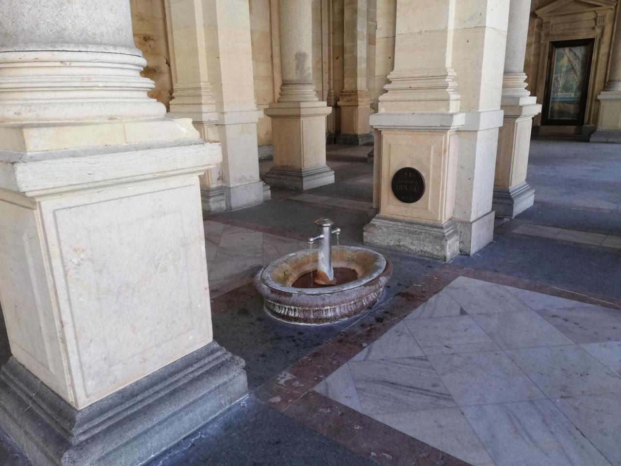 Appartamento Imperia Karlovy Vary Esterno foto