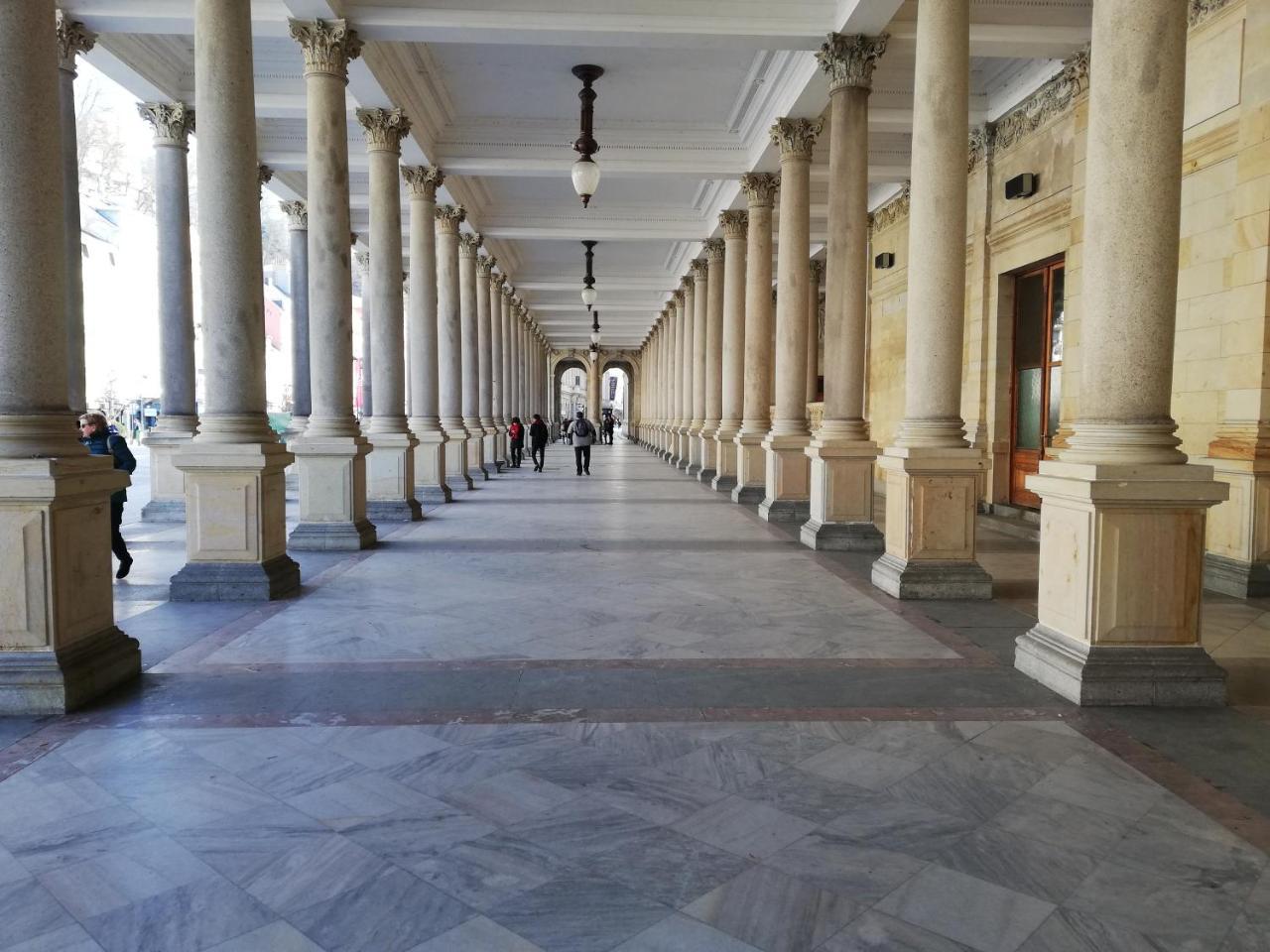 Appartamento Imperia Karlovy Vary Esterno foto
