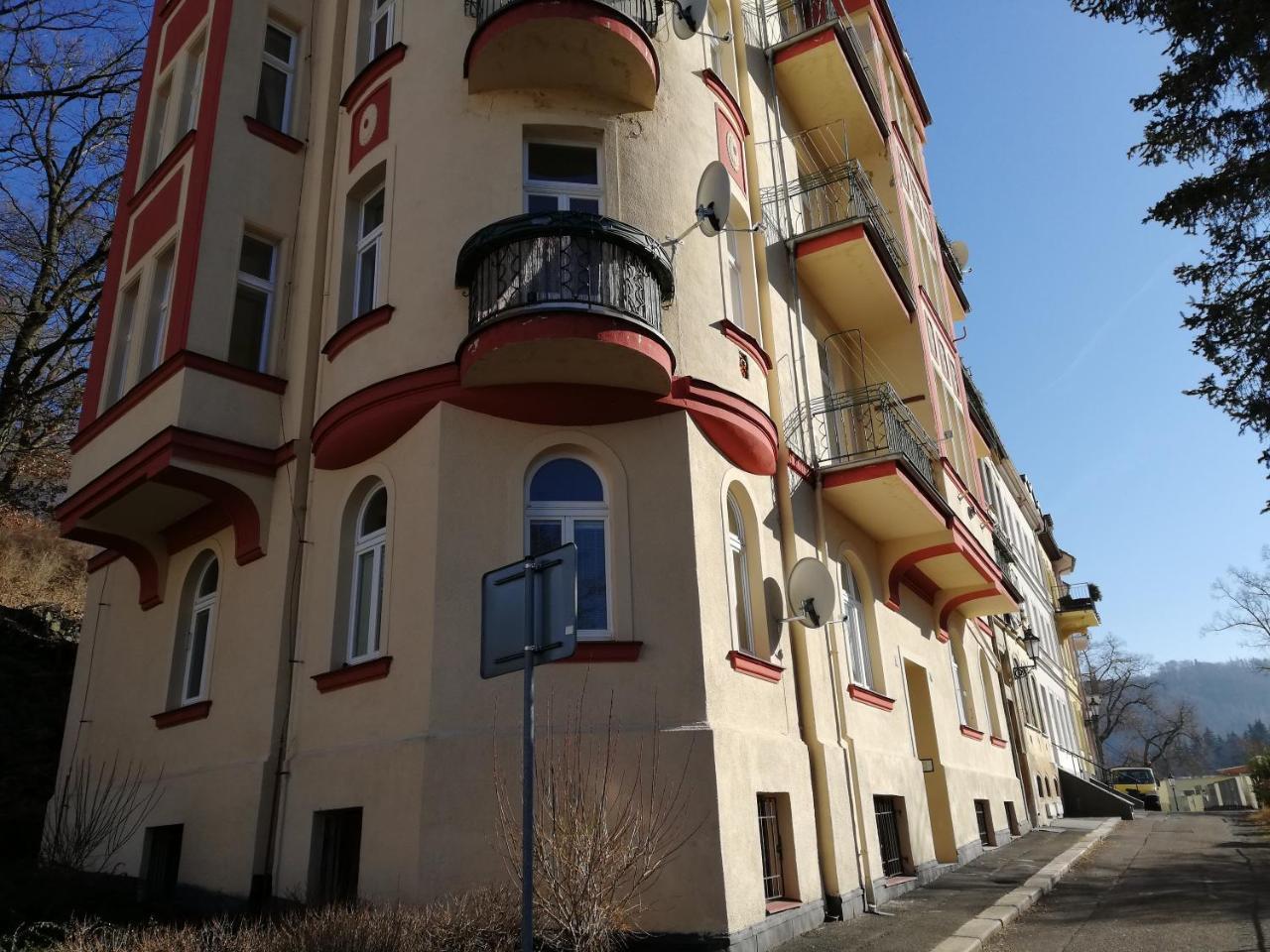 Appartamento Imperia Karlovy Vary Esterno foto